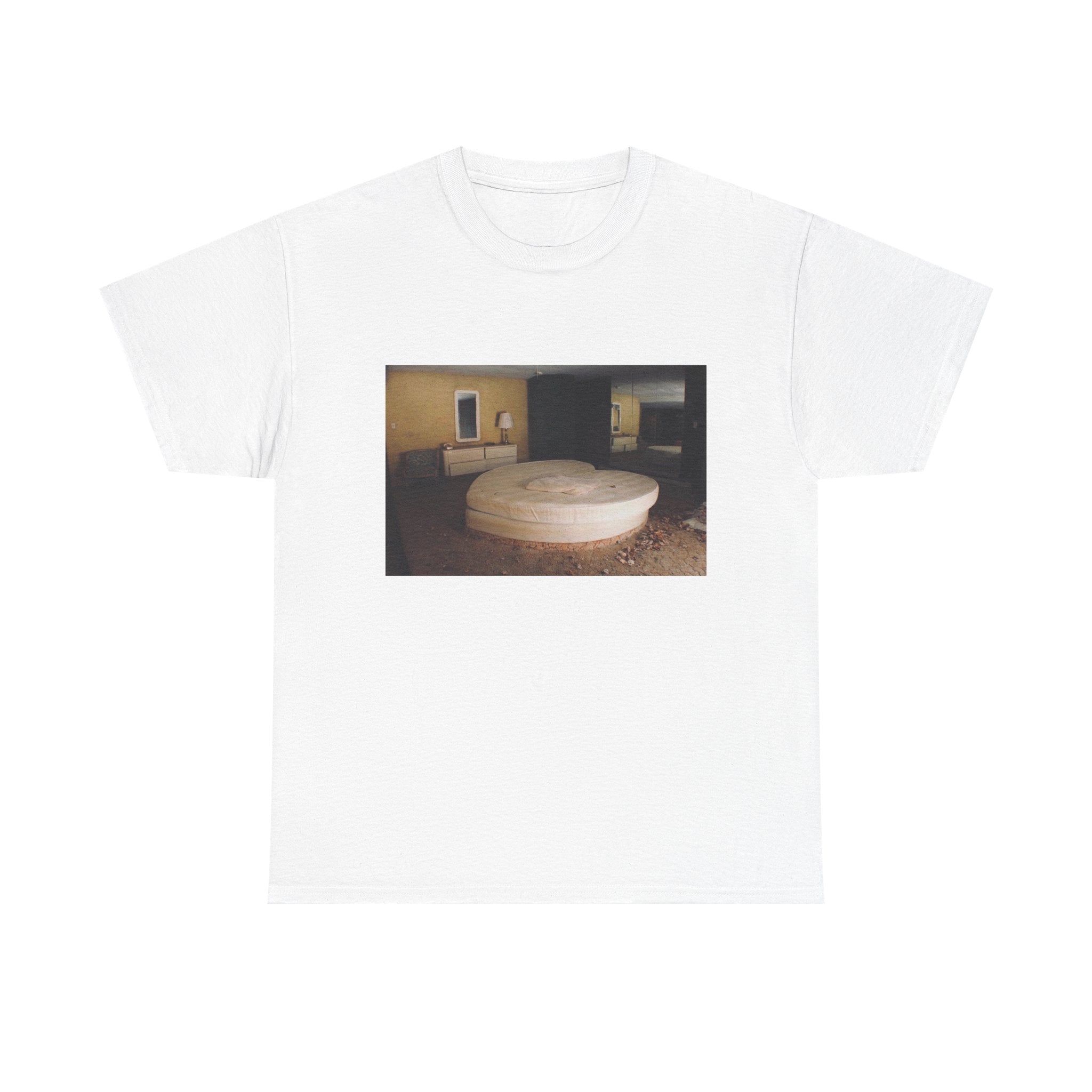Artistic Vintage Tee, Unisex Heavy Cotton Tee, Unique Graphic Tee, Casual Everyday Shirt, Perfect Gift for Art Lovers